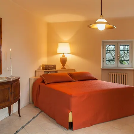 Villa Fogliacchi La Morra